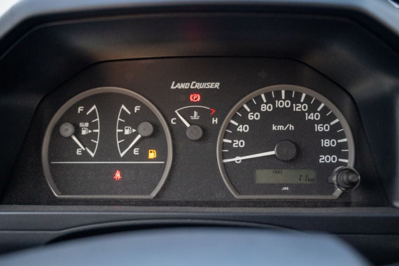 Toyota Land Cruiser 70 LC 78 HARDTOP 2.8L MT 2025 MODEL GCC