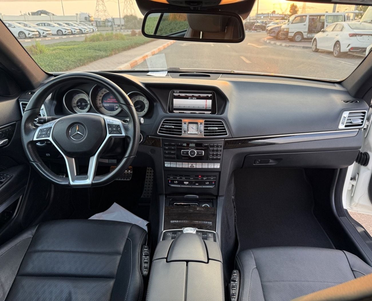 Mercedes Benz E400 STANDARD