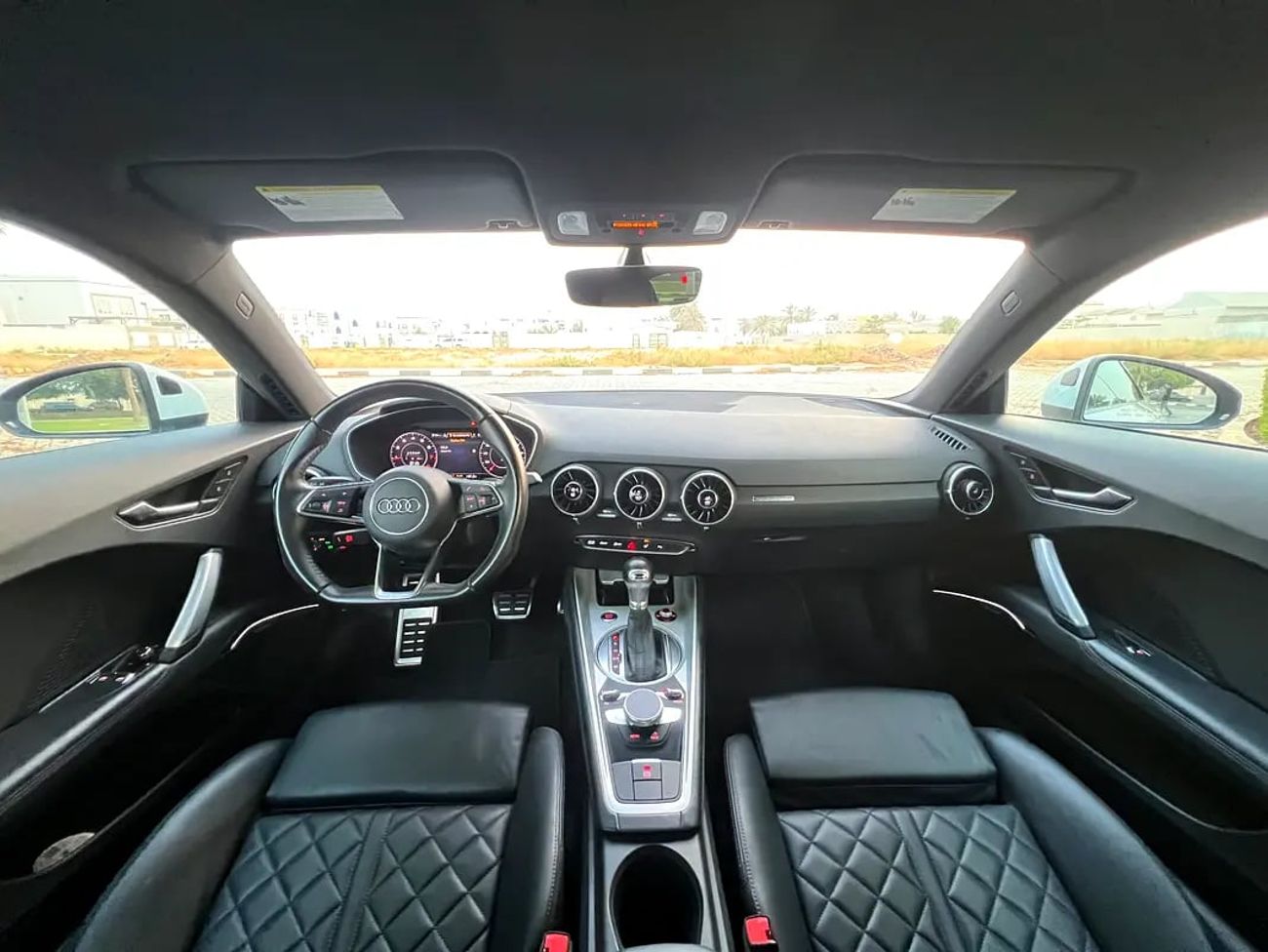 Audi TT . .USE