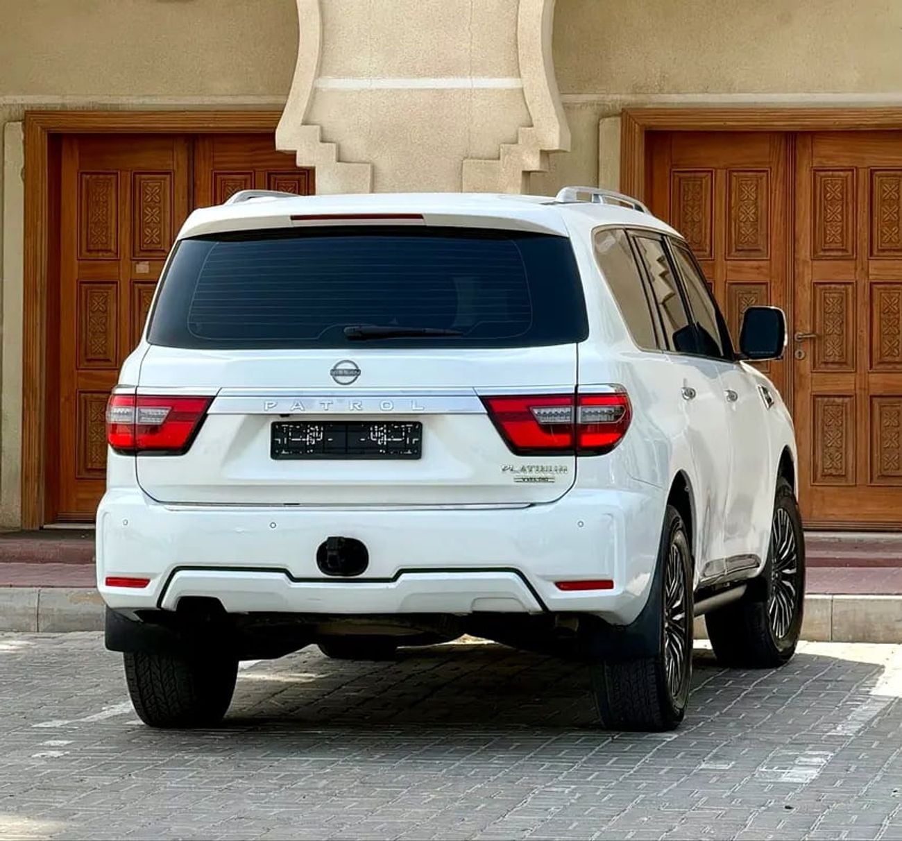 Nissan Patrol LE PLATINUM GCC Specs - Top Option