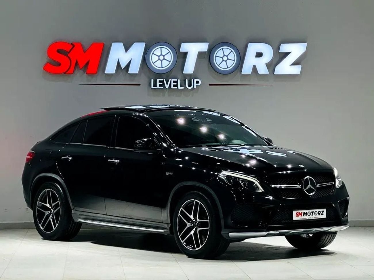 مرسيدس بنز GLE 43 AMG STANDARD
