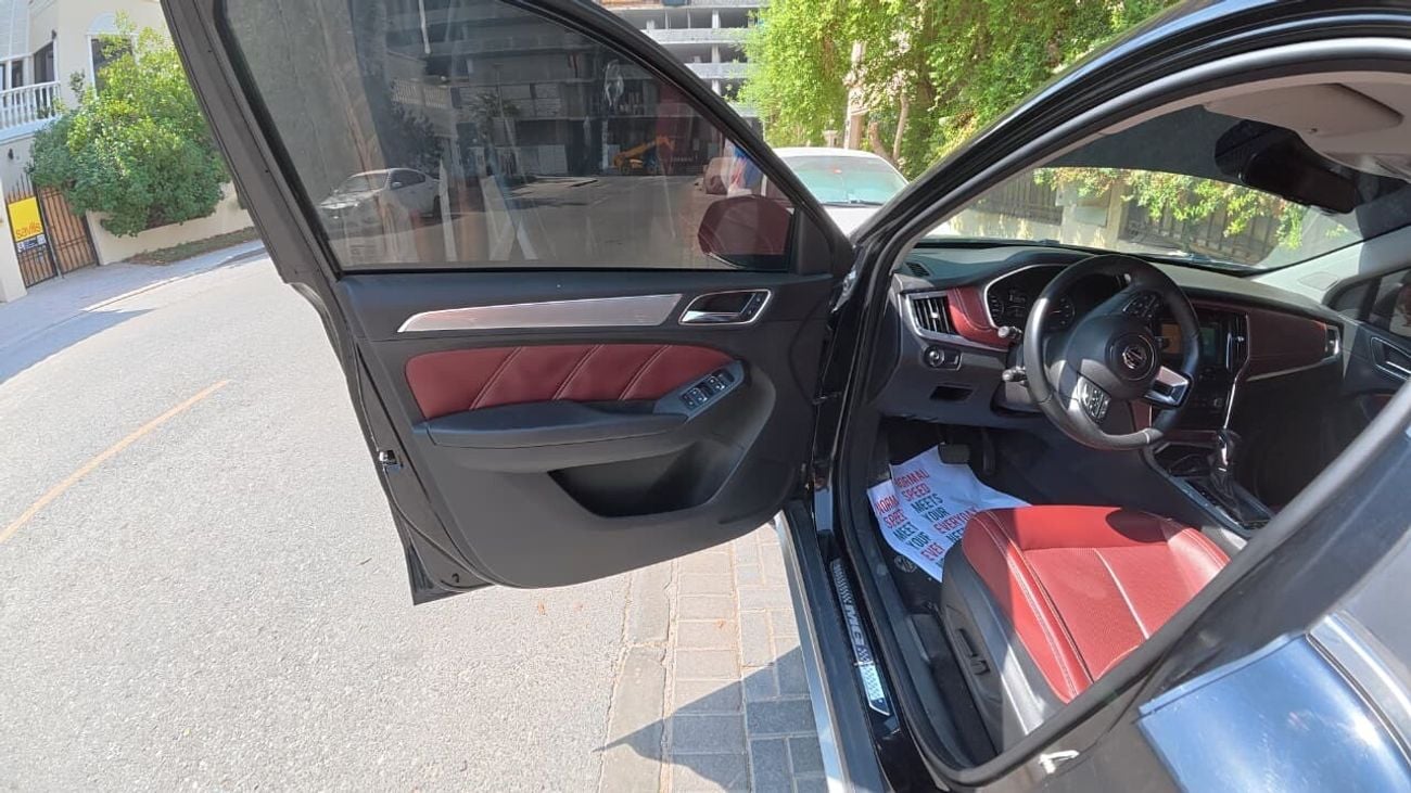 أم جي RX5 لاكجوري LUXURY