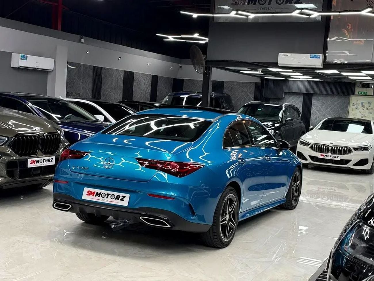 Mercedes Benz CLA250 PREMIUM