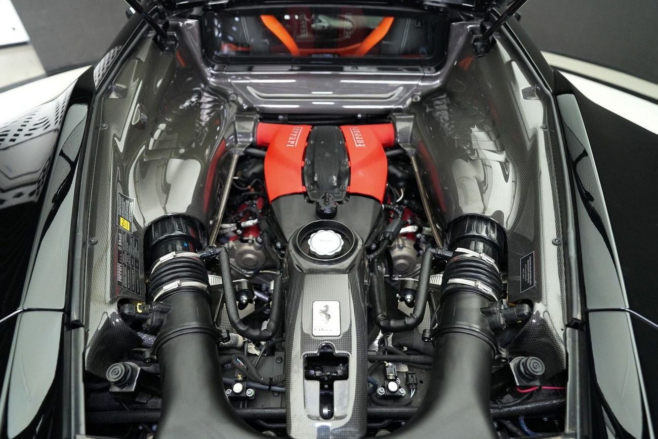 Ferrari F8 Tributo STANDARD
