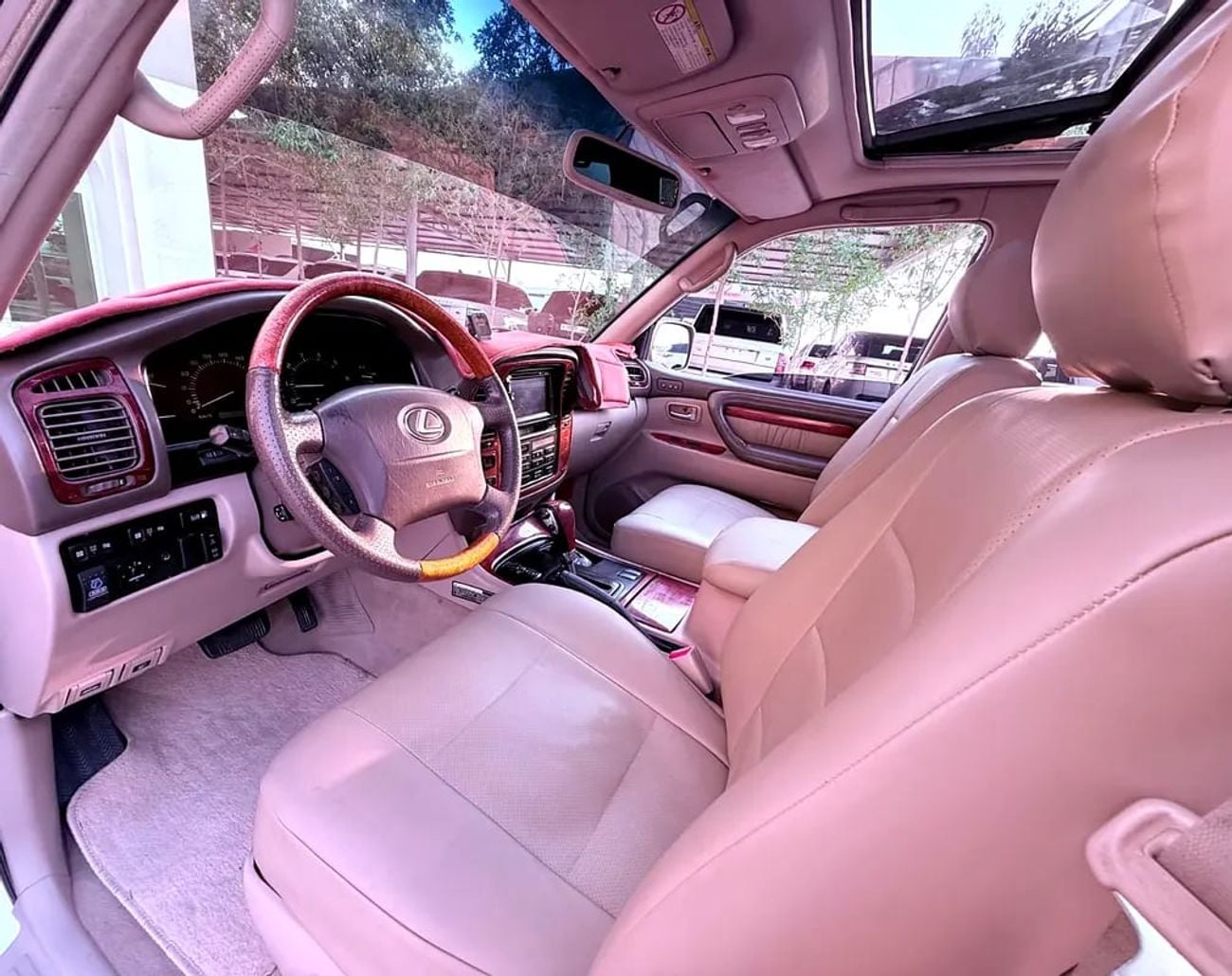 Lexus LX470 لكزس LX470 خليجي LX 470 GCC Specs - Reliable Luxury SUV
