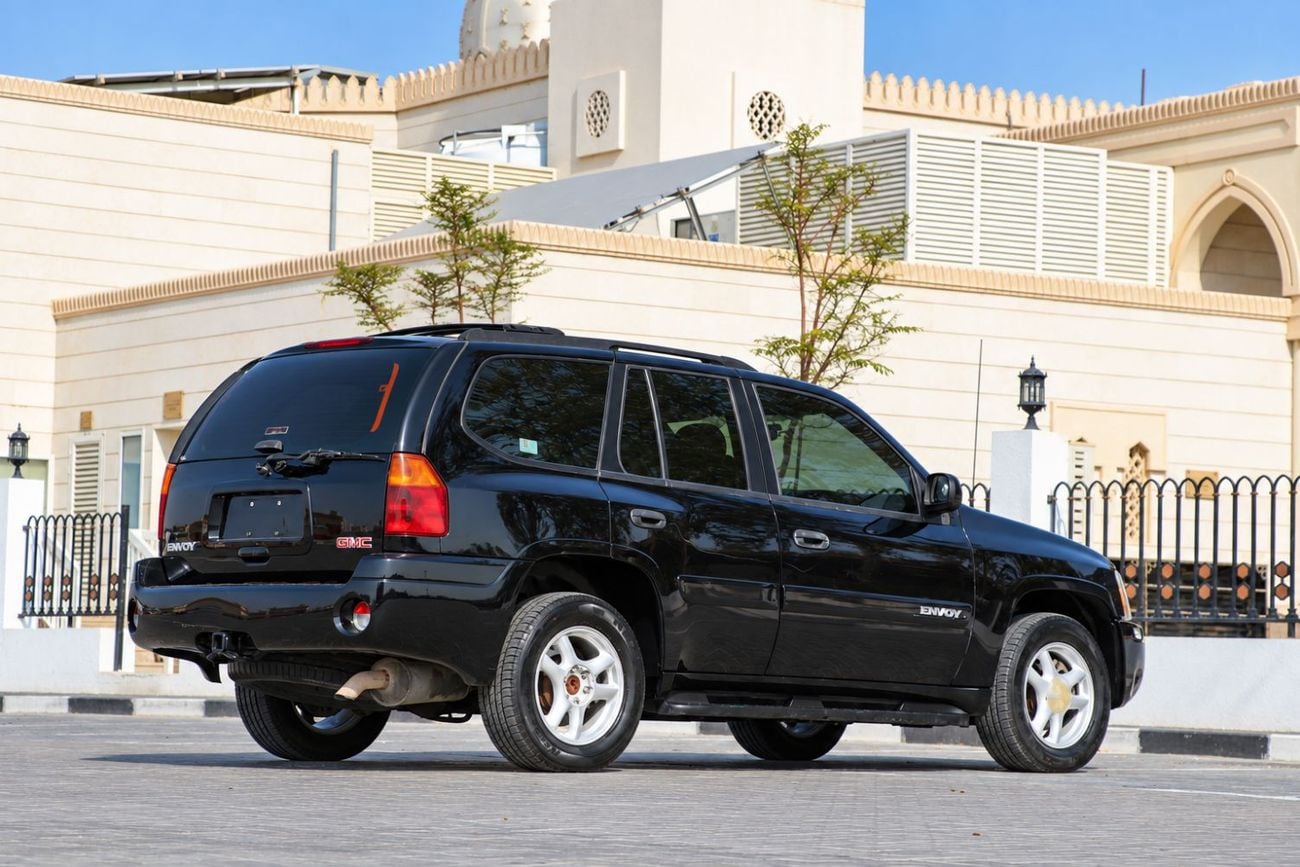 جي أم سي إنفوي SLE جي إم سي إنفوي V6 موديل 2005
