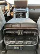 Toyota Land Cruiser VX 3.5 PETROL 26/26