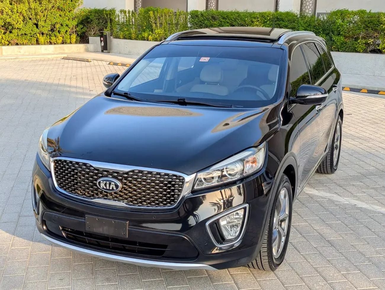 Kia Sorento LX Premium| Panoramic Roof | Full Option | V4 2.4L | AWD