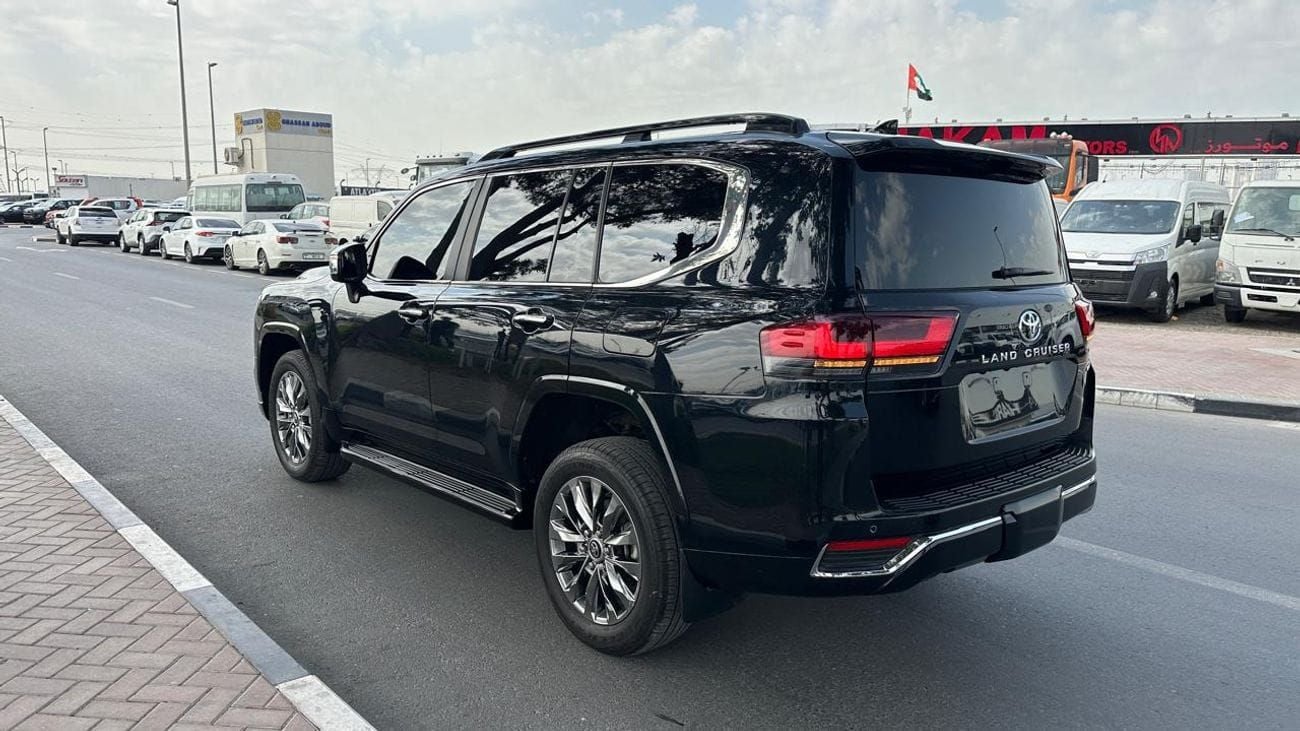 تويوتا لاند كروزر VXR