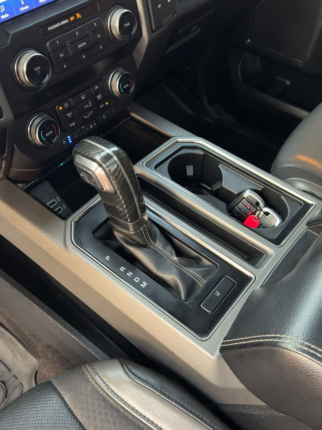 Ford F-150 RAPTOR CREW CAB LUX