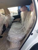 تويوتا لاند كروزر GXR Toyota landcruise 2024Model 4.5L v8 Diesel engine Colour White push start Transmission Automatic