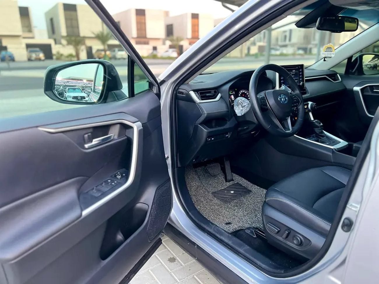 Toyota RAV4 XLE HEV RAV4 XLE Korean Specs