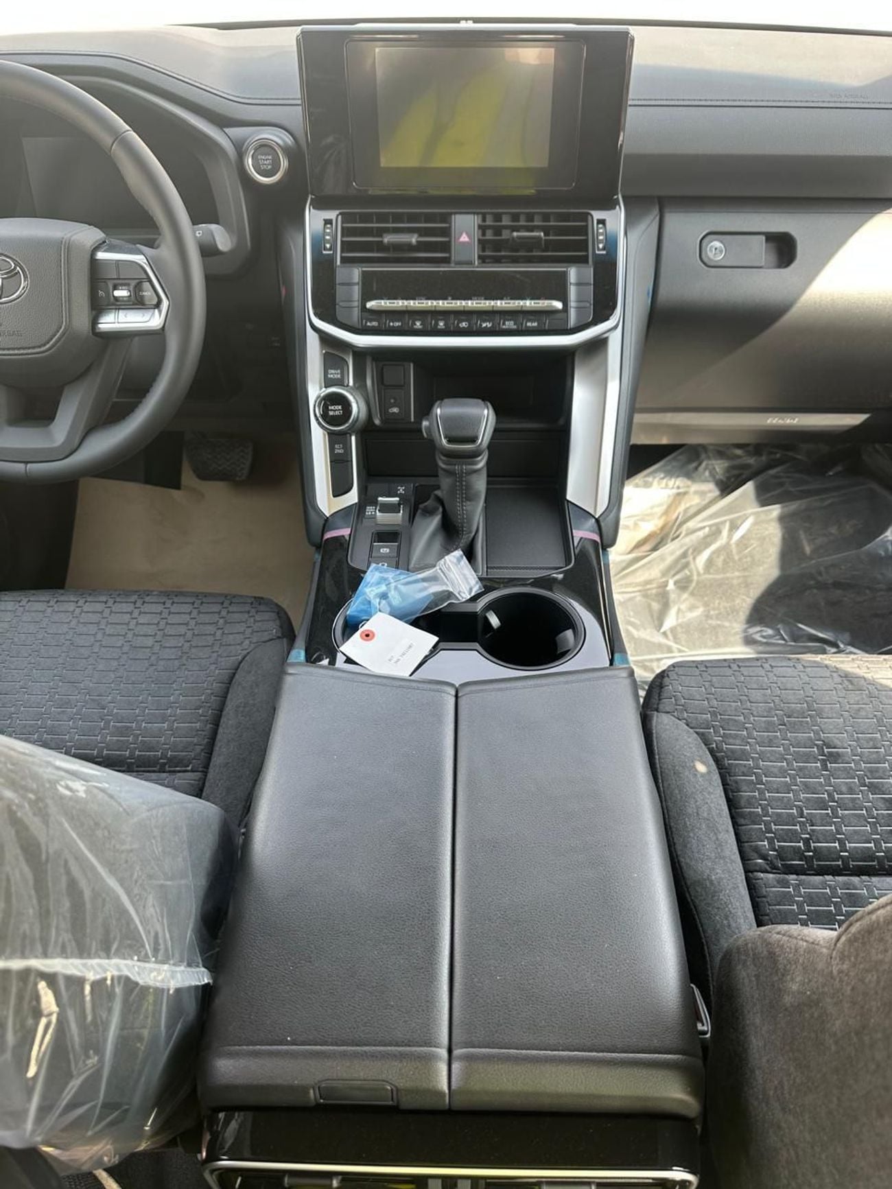 Toyota Land Cruiser GXR 3.5L V6 Twin-Turbo Petrol 2026 Model