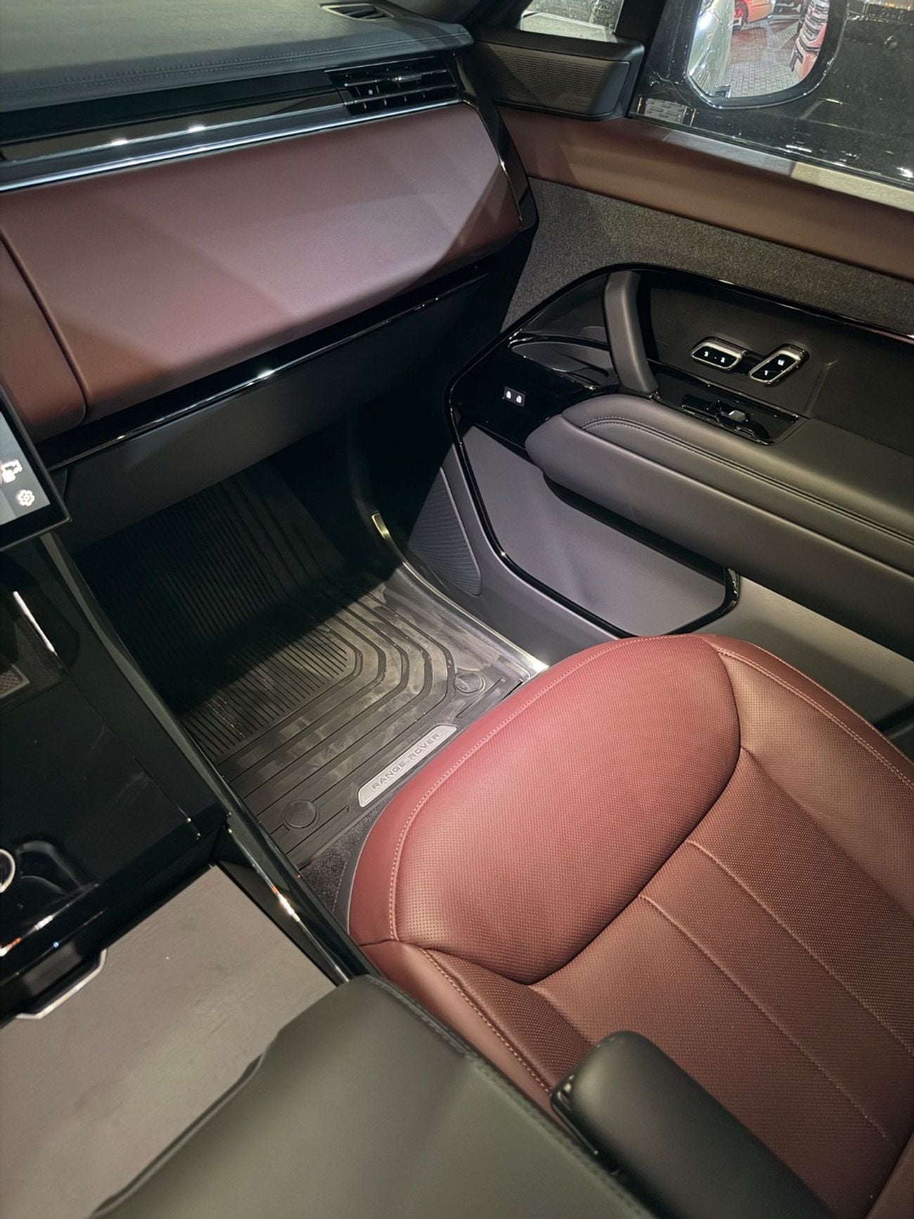 Land Rover Range Rover Sport DYNAMIC HSE P400