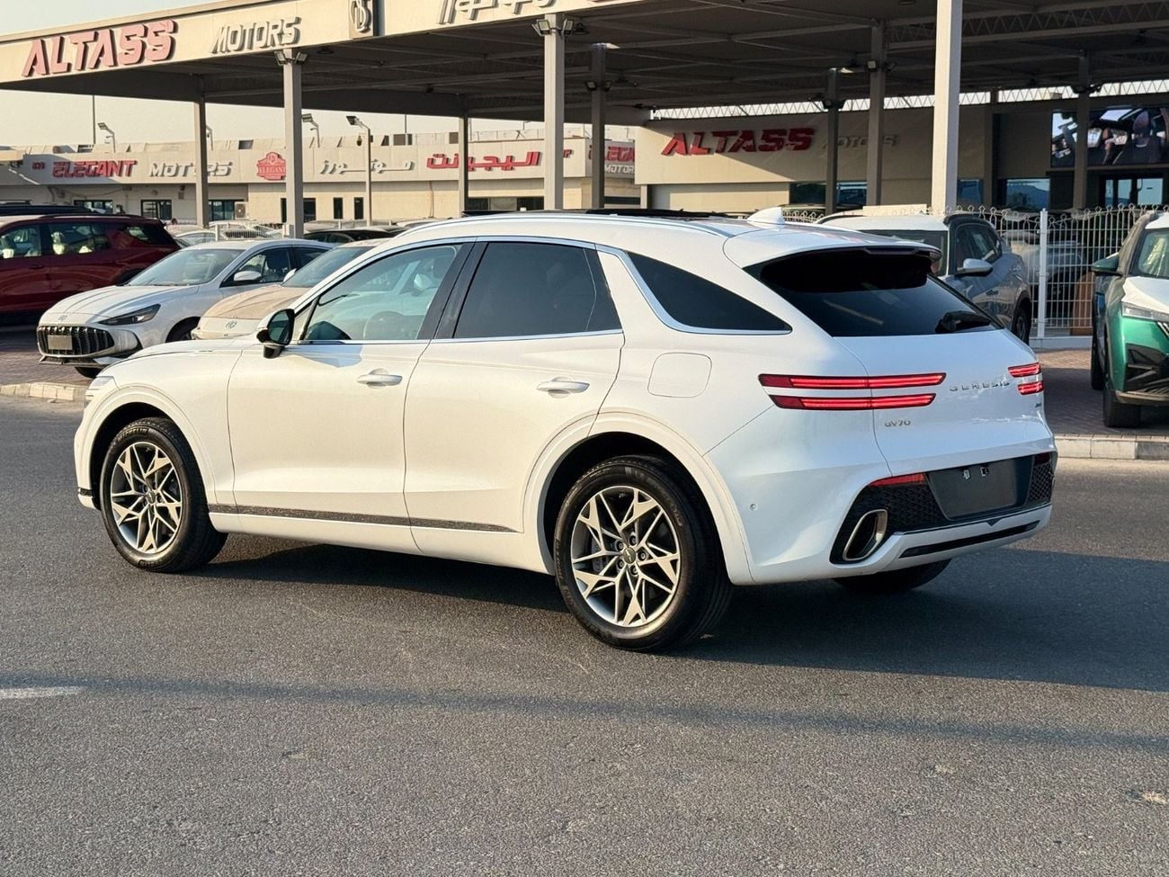 Genesis GV70 PRESTIGE Premium 2.5L 360 camera, panoramic