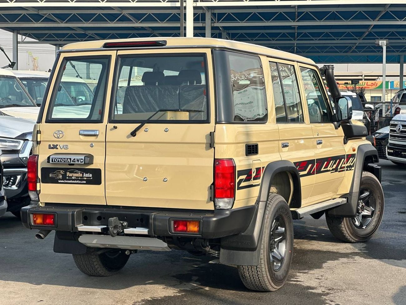 تويوتا لاند كروزر 70 LC76 LX