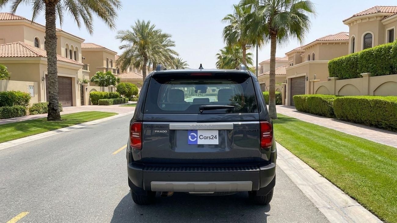 تويوتا برادو GXL كارس24 هي سوق ضخم للسيارات المستعملة موثوق ومضمون ٪كارس24 هي سوق ضخم للسيارات المستعملة موثوق ومضمون