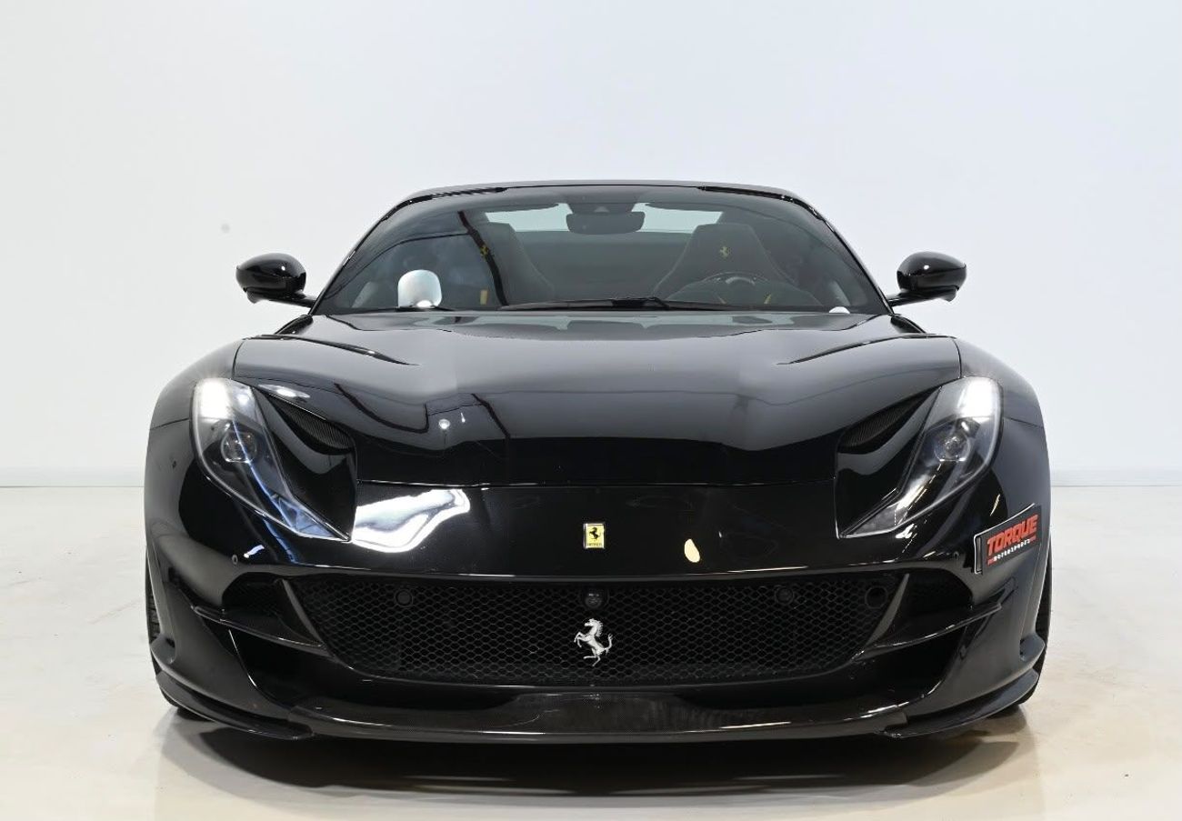 فيراري 812 GTS GTS فيراري 812 GTS موديل 2021، سجل صيانة كامل (الطاير)، طلاء أصلي، طبقة حماية كاملة، ملكية نظيفة