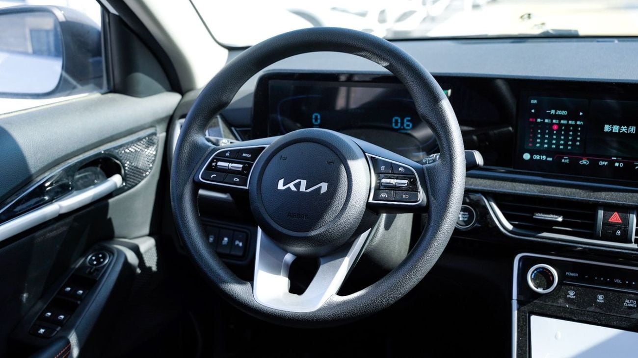 Kia Seltos GLS MID