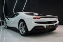فيراري 296 GTB GTS حزمة أنظمة مساعدة السائق المتقدمة الكاملة، نظام أبل كاربلاي، نظام صوت JBL، تصميم داخلي من ألياف الكر