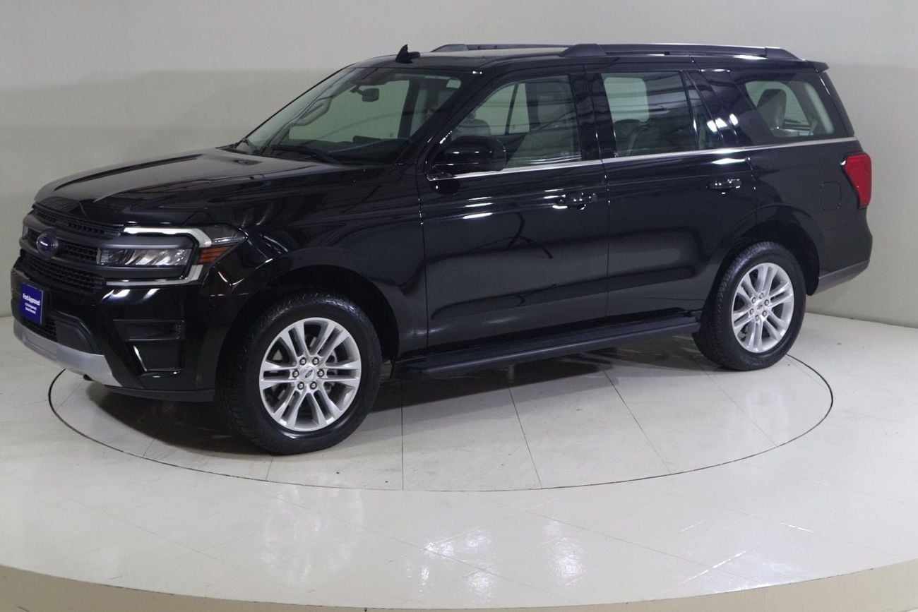 Ford Expedition XLT XT224 / AL TAYER MOTORS/AL QOUZ SHOWROOM