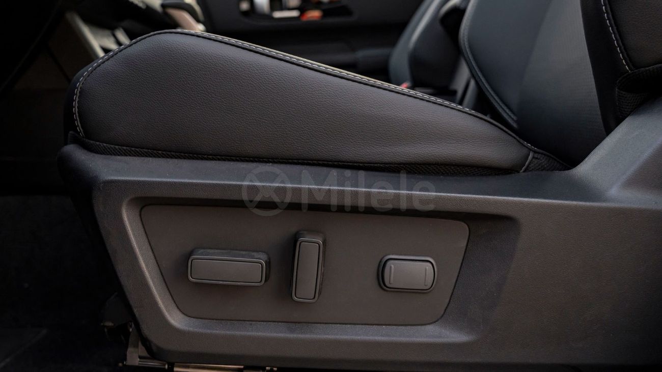 ميتسوبيشي L200 SPORTERO DC CHROME EDITION