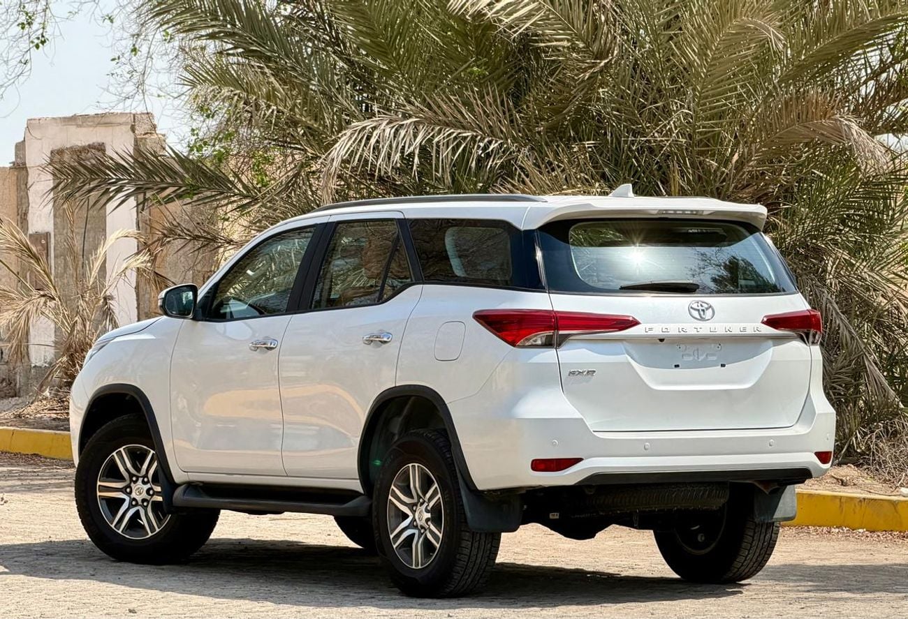 Toyota Fortuner EXR 1380-Monthly l GCC l 2.7L, V4, EXR l Accident Free