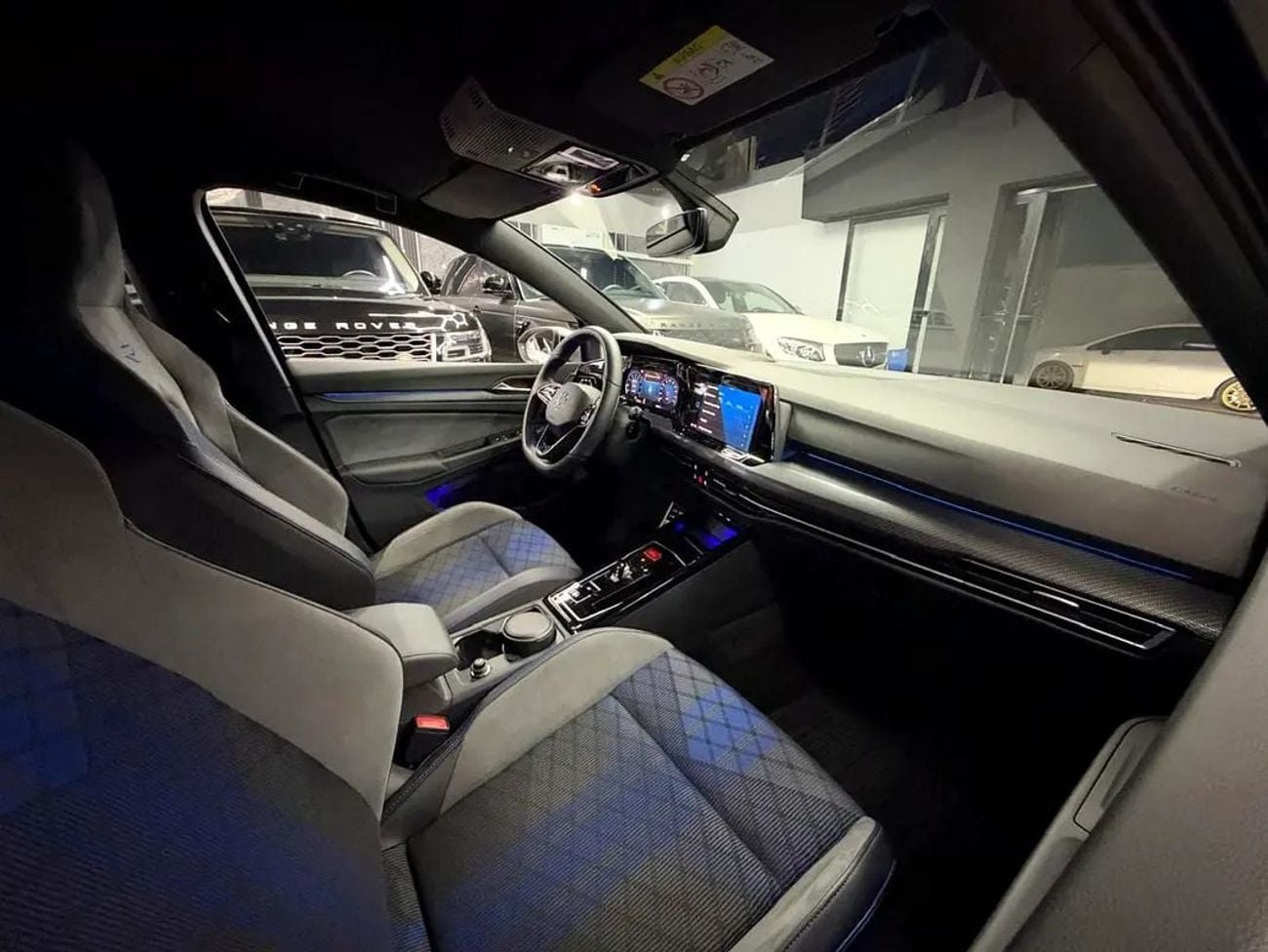 Volkswagen Golf R - PERFORMANCE