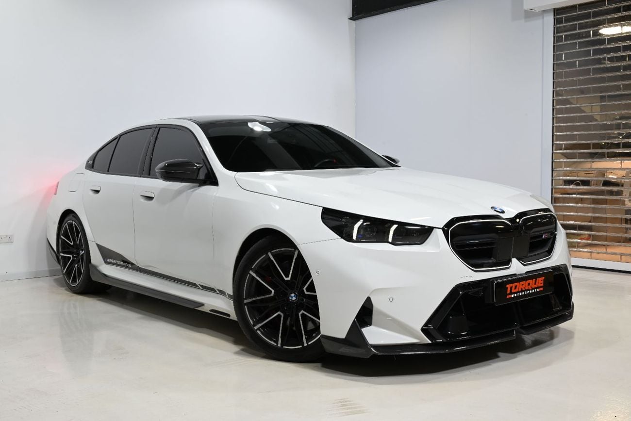 بي أم دبليو M5 بي إم دبليو M5 xDrive كومبيتشن موديل 2025، سجل صيانة كامل، ضمان لمدة عام، حالة ممتازة، ملكية نظيفة