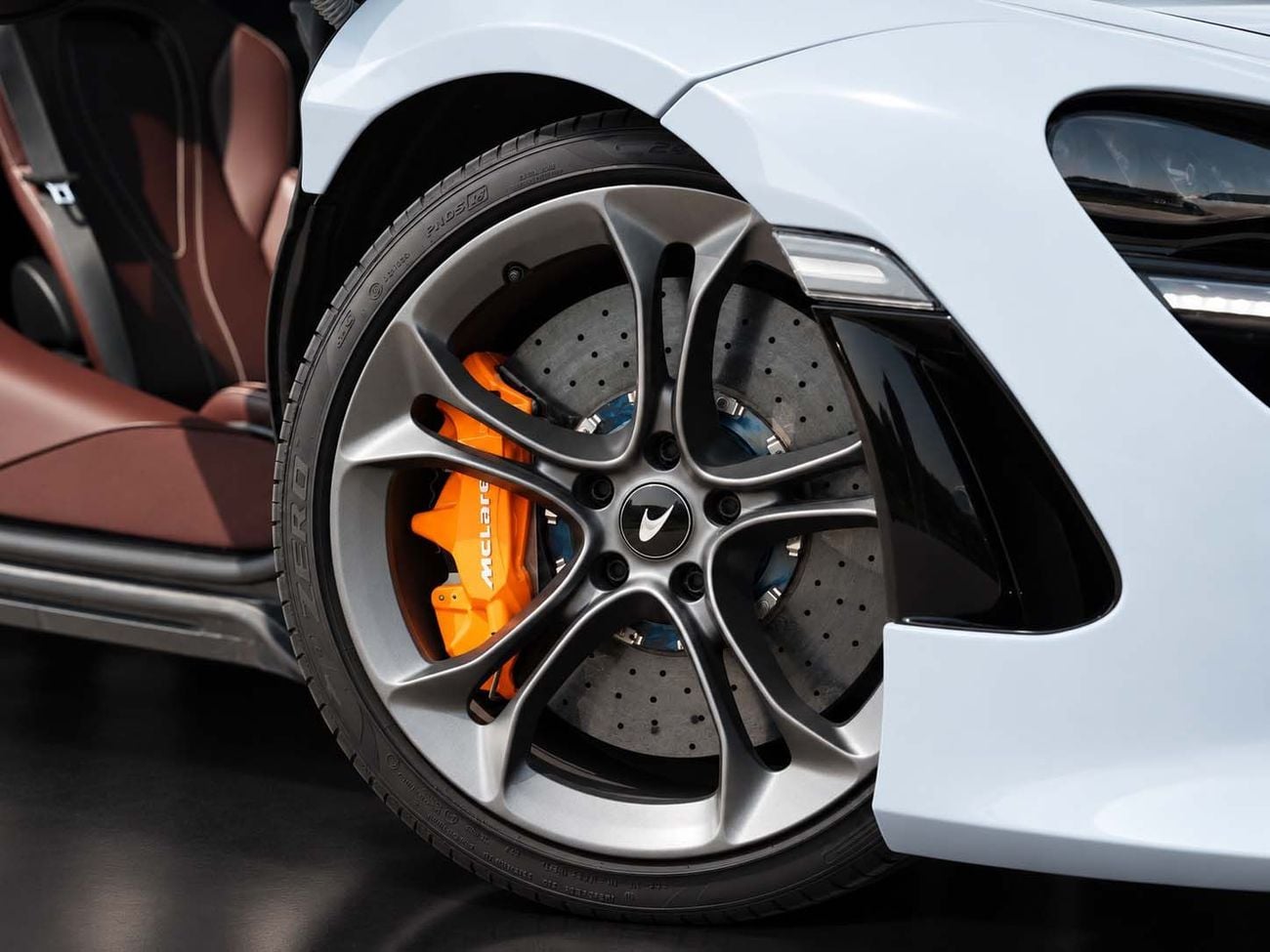 مكلارين 720S LUXURY