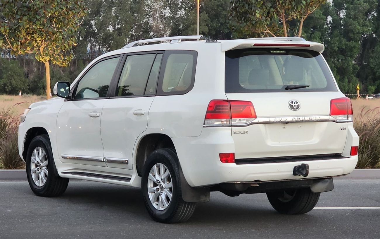 Toyota Land Cruiser GXR