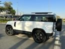 Land Rover Defender 90 HSE - GCC Specs - Pristine Condition