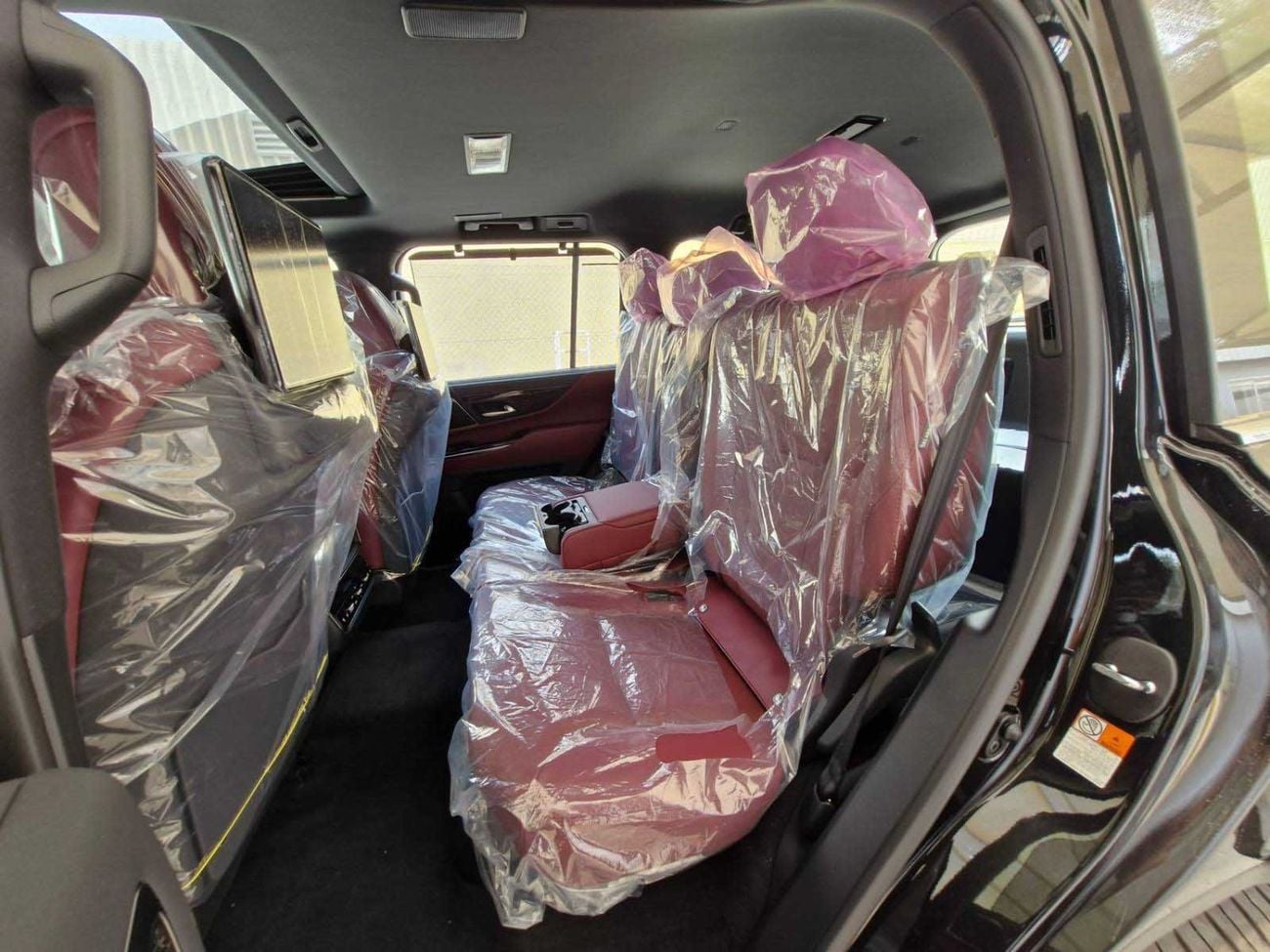 Lexus LX600 PRESTIGE