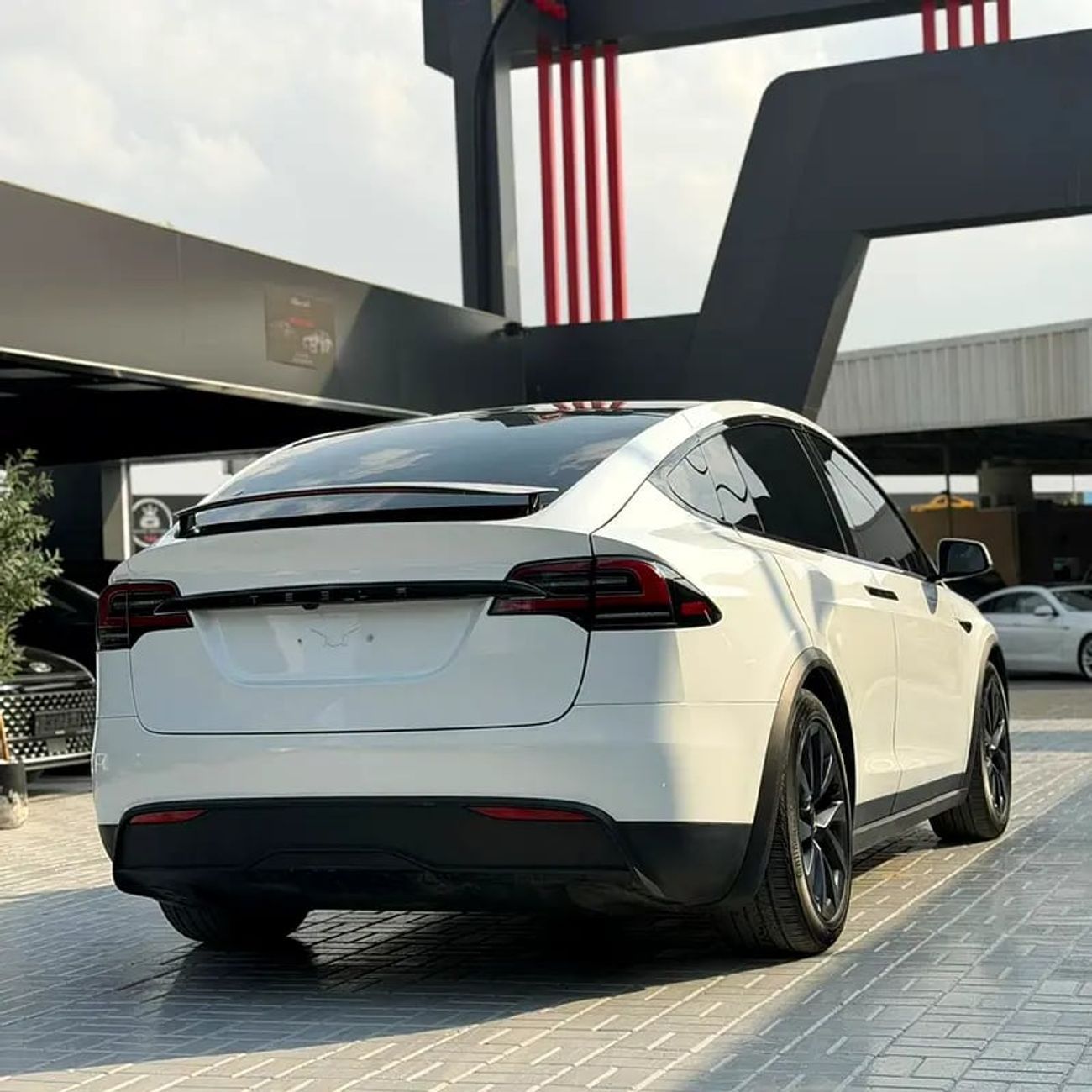تسلا موديل اكس PLAID Long Range | Dual Motor AWD | 670 HP | 29600 KM | White | تسلا موديل X