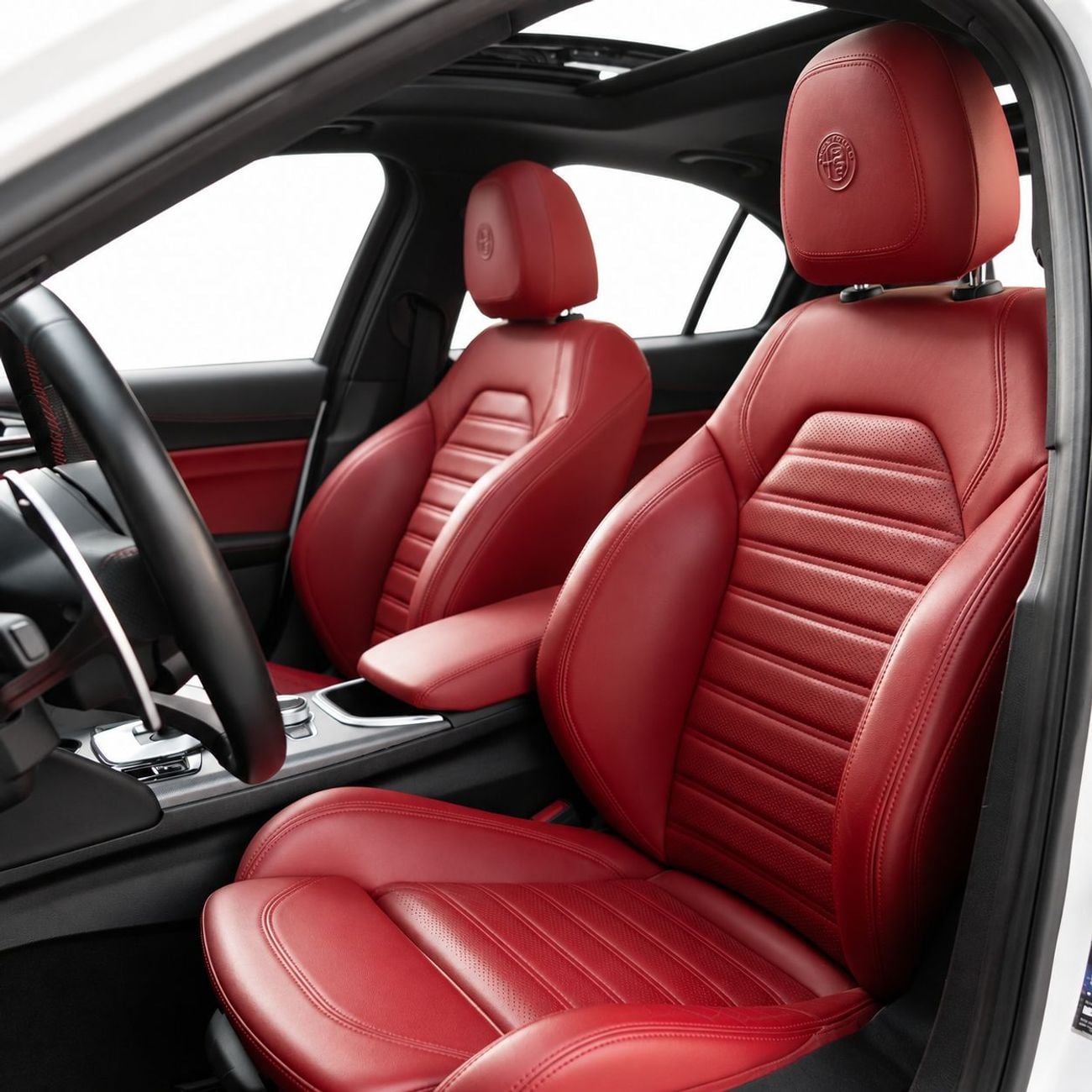 Alfa Romeo Giulia VELOCE AED 1,724 P.M • 0% Downpayment • Alfa Romeo Giulia Veloce • Agency Warranty And Service Contract