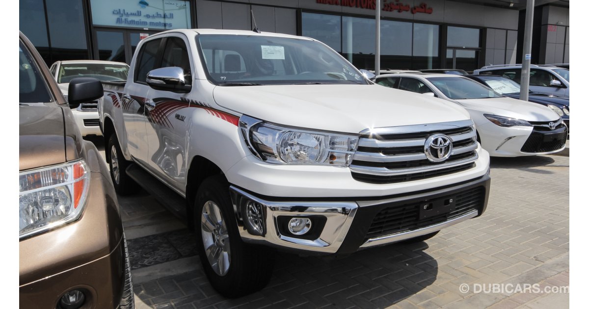 Toyota Hilux SR5 GLX for sale: AED 104,000. White, 2016