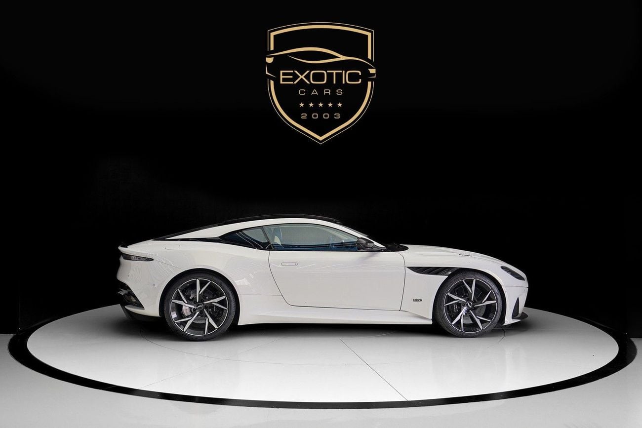 Aston Martin DBS SUPERLEGGERA
