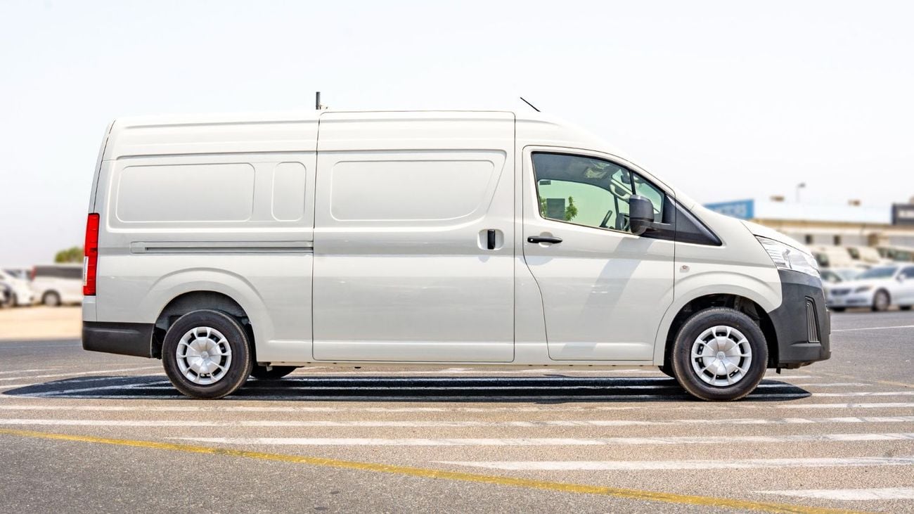 تويوتا هاياس DX 2026 Toyota Hiace 3.5L RWD Manual Petrol Van Cargo