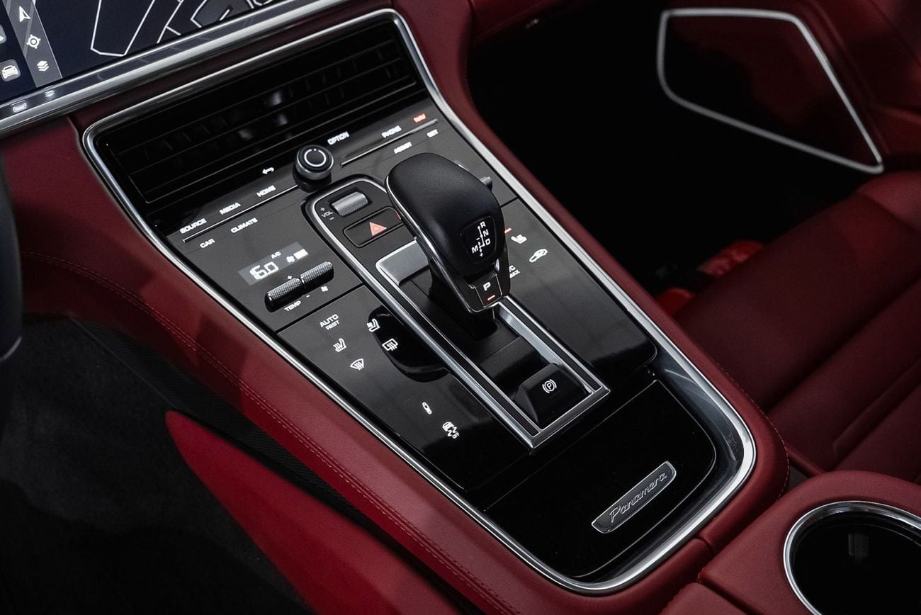 Porsche Panamera GTS