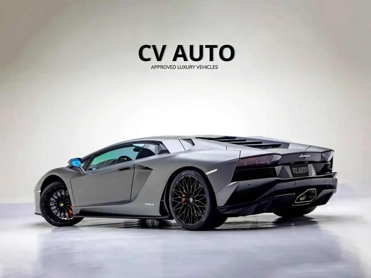 لامبورغيني أفينتادور Coupe | GCC Specs | Full Body PPF