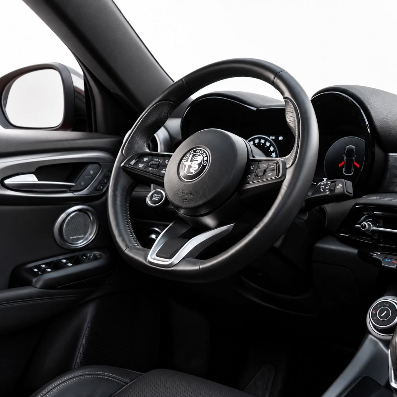 Alfa Romeo Tonale VELOCE 1,724 P.M • 0% Downpayment • Alfa Romeo Tonale Veloce • Agency Warranty