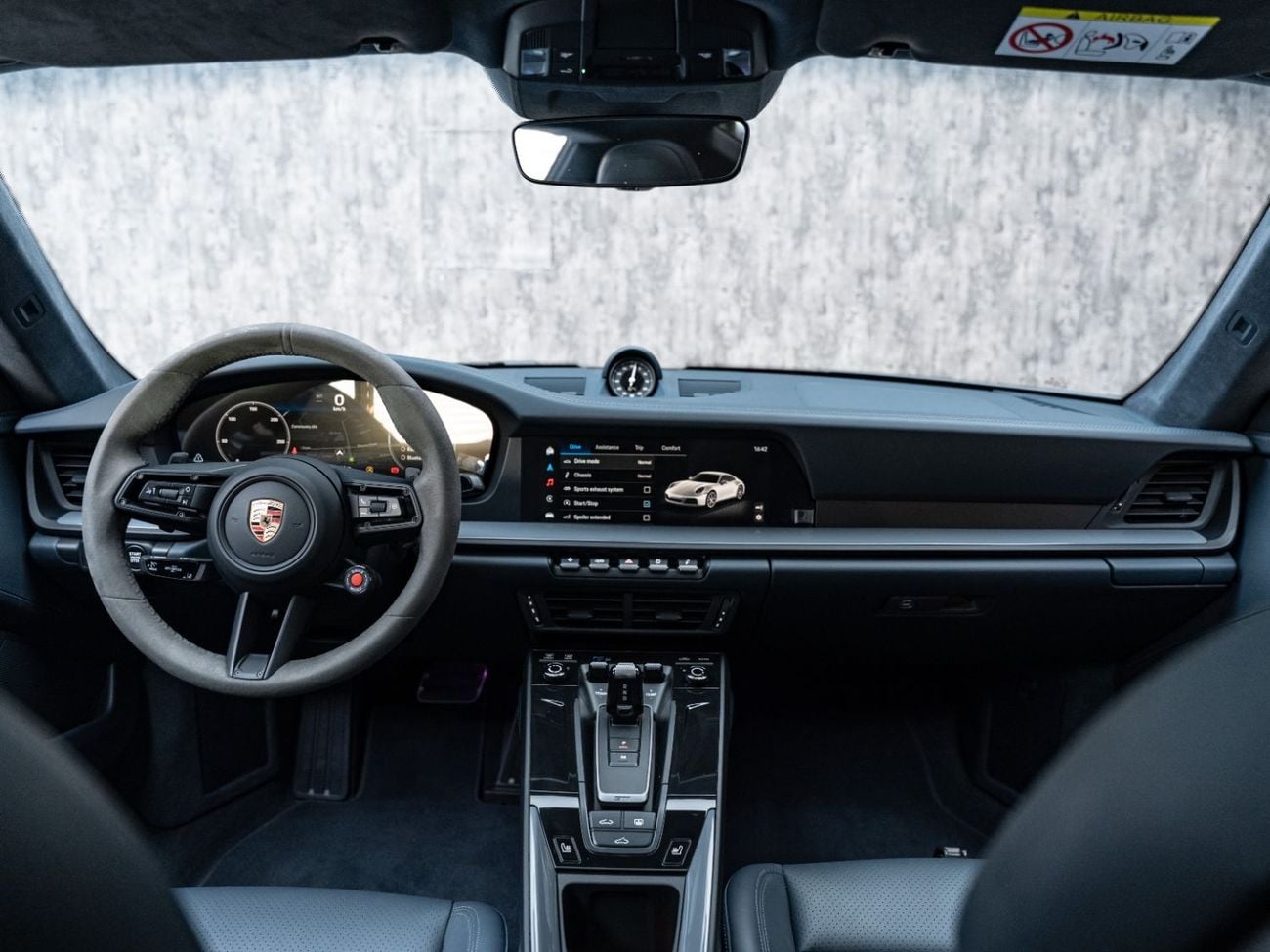 Porsche 911 CARRERA