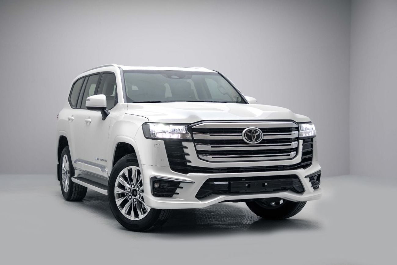 تويوتا لاند كروزر GXR LC300 3.5L - White Pearl Inside Beige | Export Only