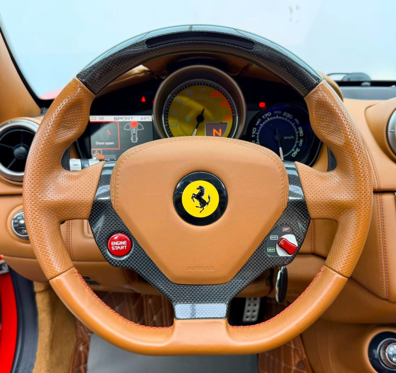 Ferrari California STANDARD 2011 Ferrari California Convertible, Full Service History, Fully Loaded, Excellent Condition, GCC