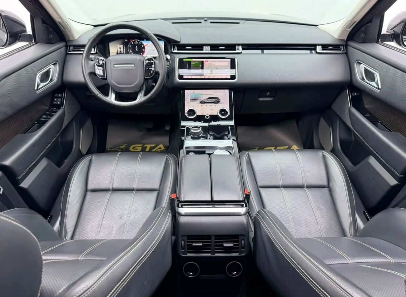 Land Rover Range Rover Velar R-DYNAMIC SE 2018 Range Rover Velar P380 SE, Full Service History, Fully Loaded, Excellent Condition, GCC