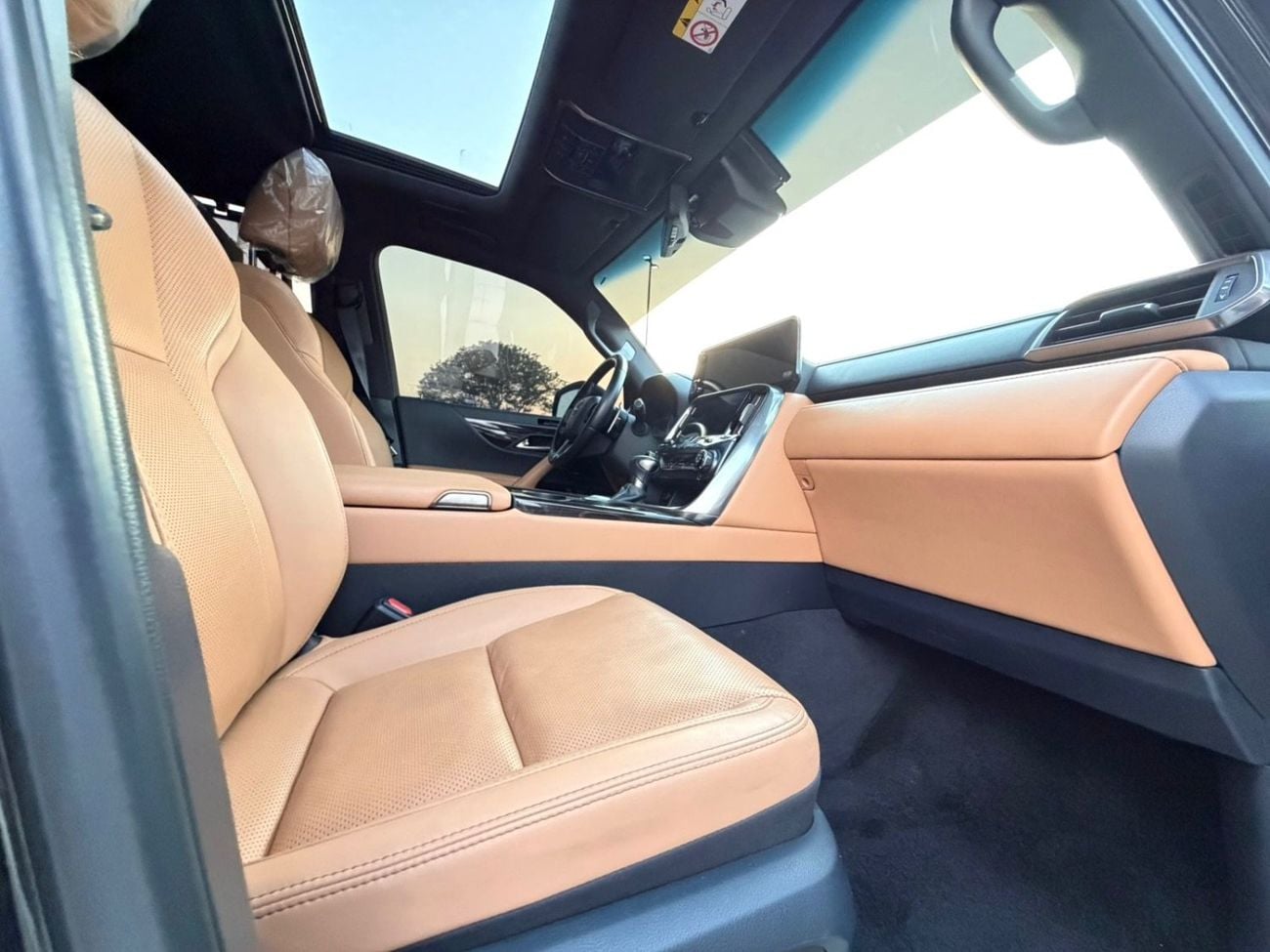Lexus LX600 SIGNATURE