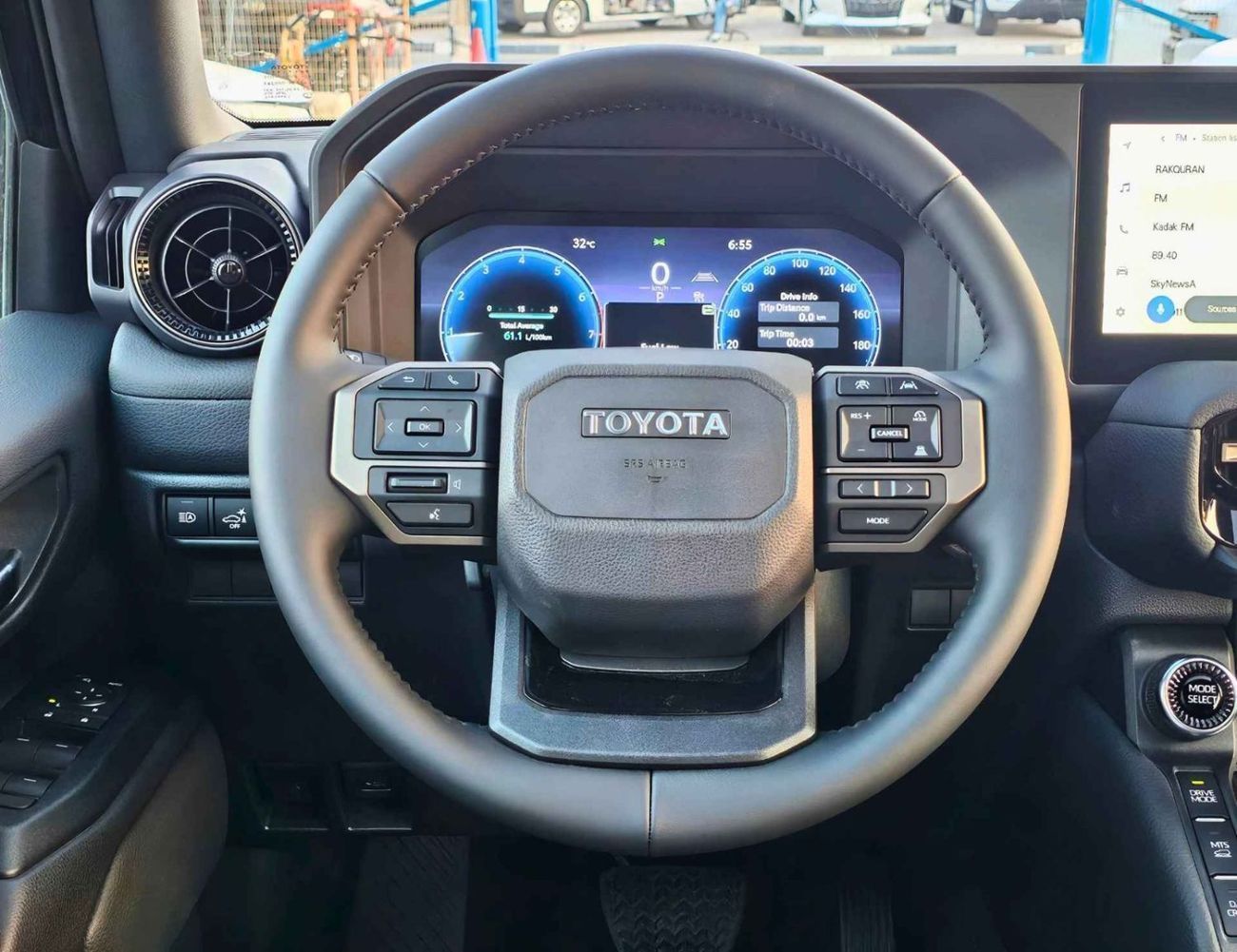 Toyota Prado VXR TURBO / 2.4L V4 PETROL / GGC SPECS / RADAR , HUD / 360*CAMERA / FR PWR SEATS WITH LEATHER (CODE # A