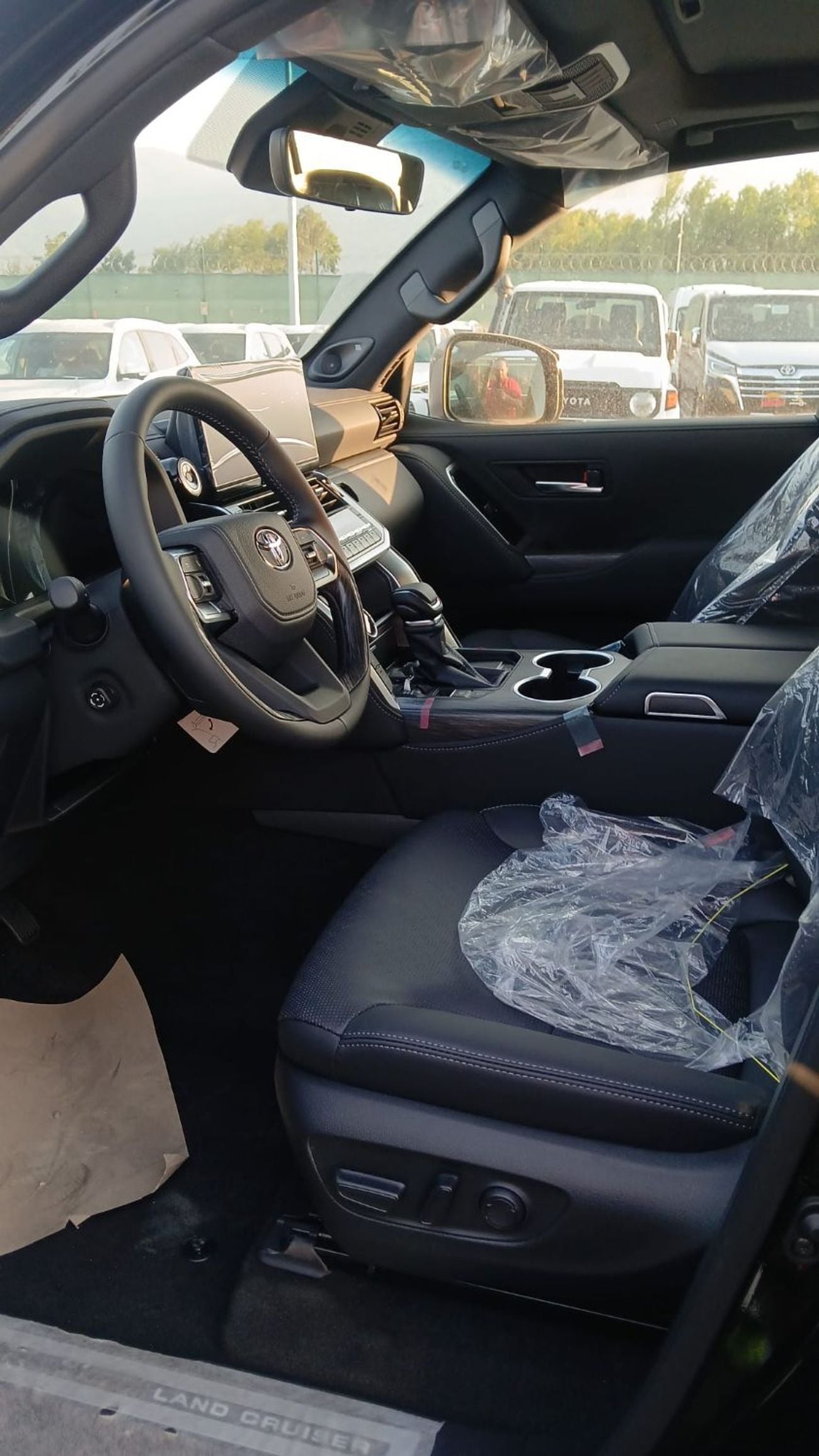 Toyota Land Cruiser VXR
