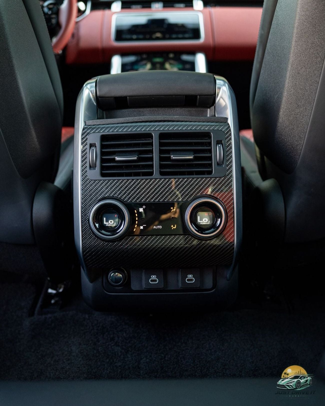 Land Rover Range Rover Sport SVR