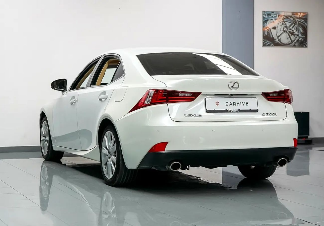 لكزس IS200t IS200T- GCC- Full-service history